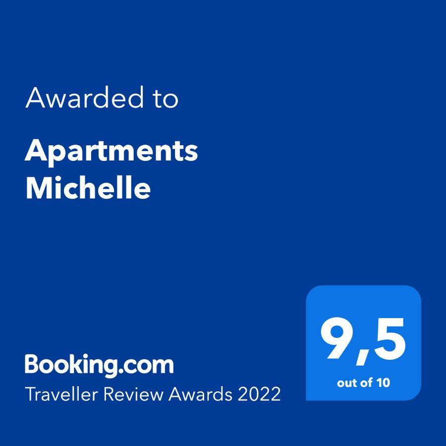 Apartments Michelle Umag Buitenkant foto
